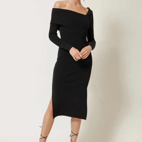 Line & Dot Dresses & Skirts - Line & Dot Elegant Formal Black Slyvie Midi Sweater Size Large